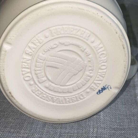 Longaberger Woven Traditions Blue Pottery Small Milk/Juice Syrup Pitcher - Picture 8 of 9